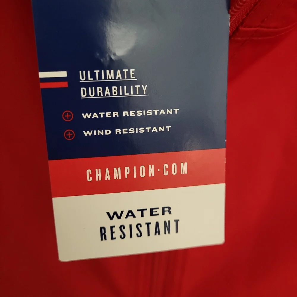 Champion Youth Medium 7/8 Windbreaker‎ Rain Jacket Lightweight Packable Red